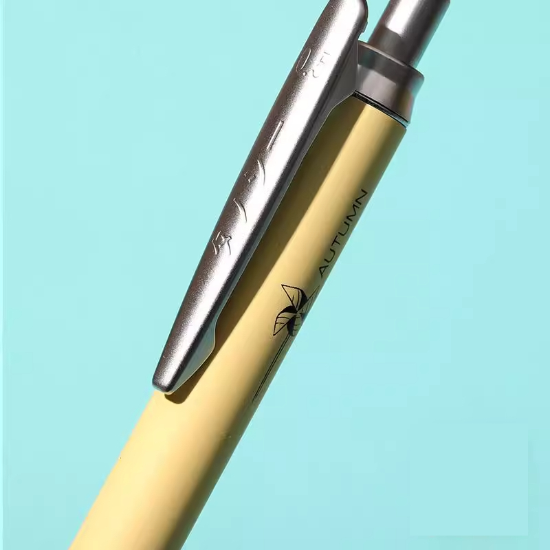 Japane Tanosee Four Seasons Me - огляд і ціна Pentel Pen Energel